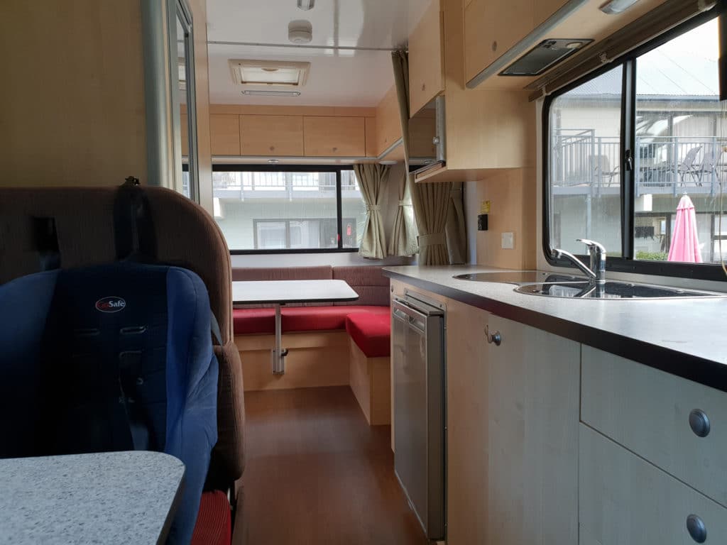 motorhome campervan equipment 3