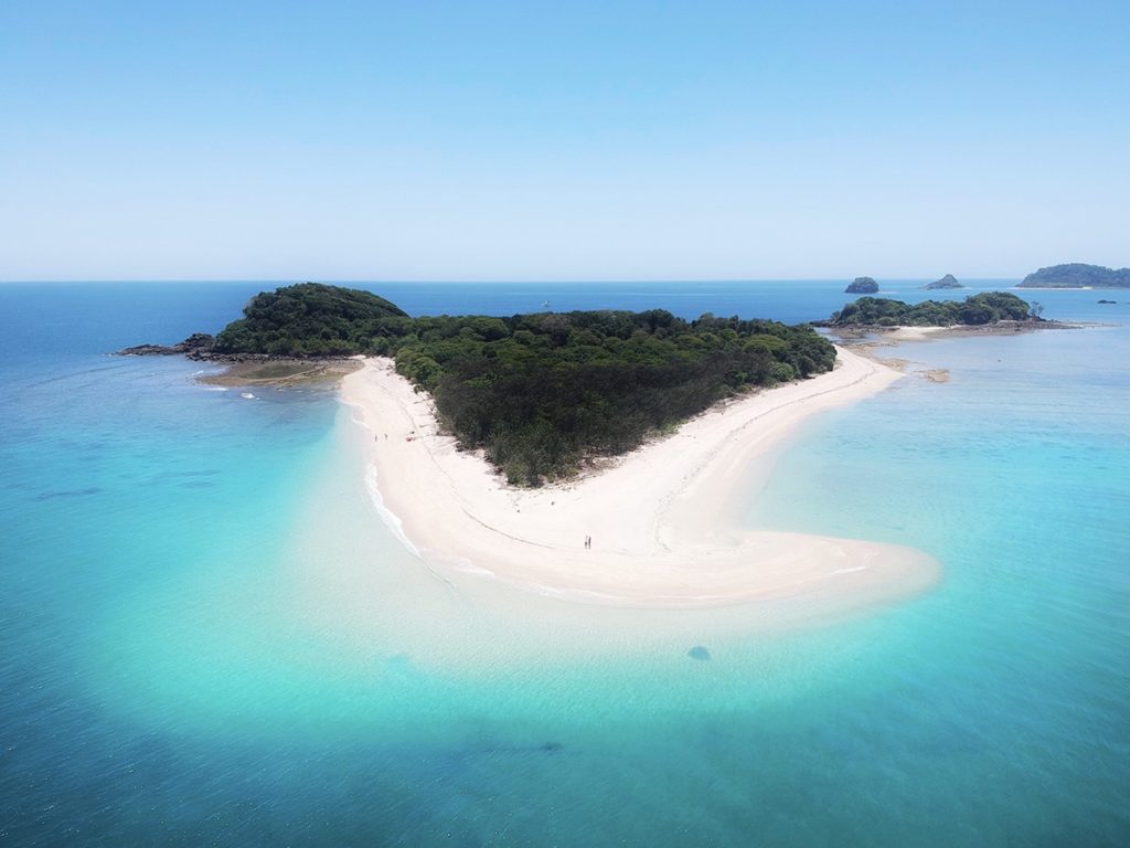 things to do in cairns Frankland Island